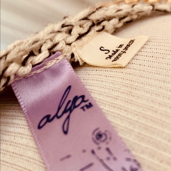 FRANCESCA’S Alya Grey & Black Striped Knit Sweater - Picture 4 of 7